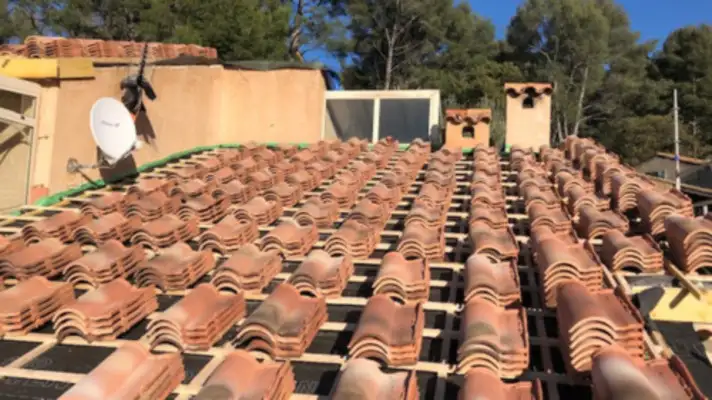 charpentier couvreur Castries