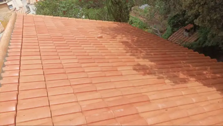 couvreur-a-prades-le-lez-travaux-de-toiture-renovation-et-entretien