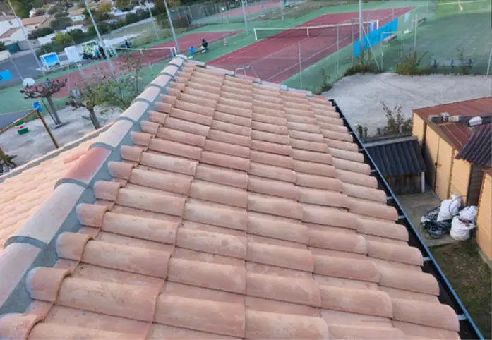 a-mauguio-comment-choisir-un-charpentier-couvreur-fiable-pour-votre-toiture